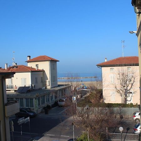 Hotel La Torre Rimini Exterior foto